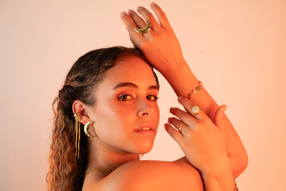 Thalassa Earcuff