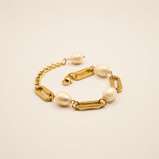Pearl Orbit Bracelet
